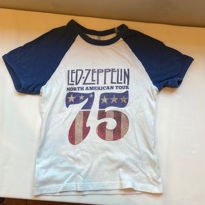 Urban outfitters baby tee, S-P